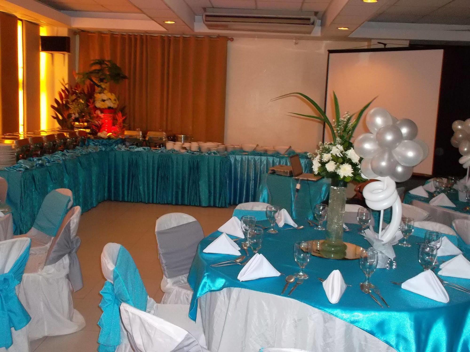Casa Pura Inn And Suites Quezon City Exteriör bild